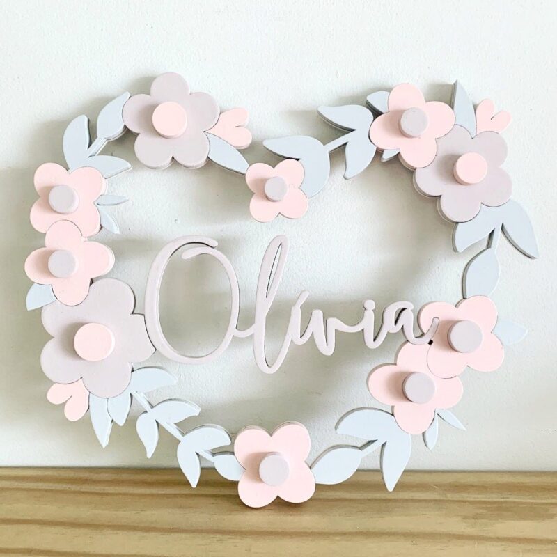 Porta Maternidade Coração Flores Vazado Rose, Rosa e Cinza