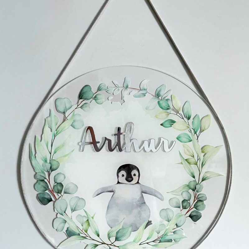Porta Maternidade de Acrílico Aquarela Pinguim Folhagens