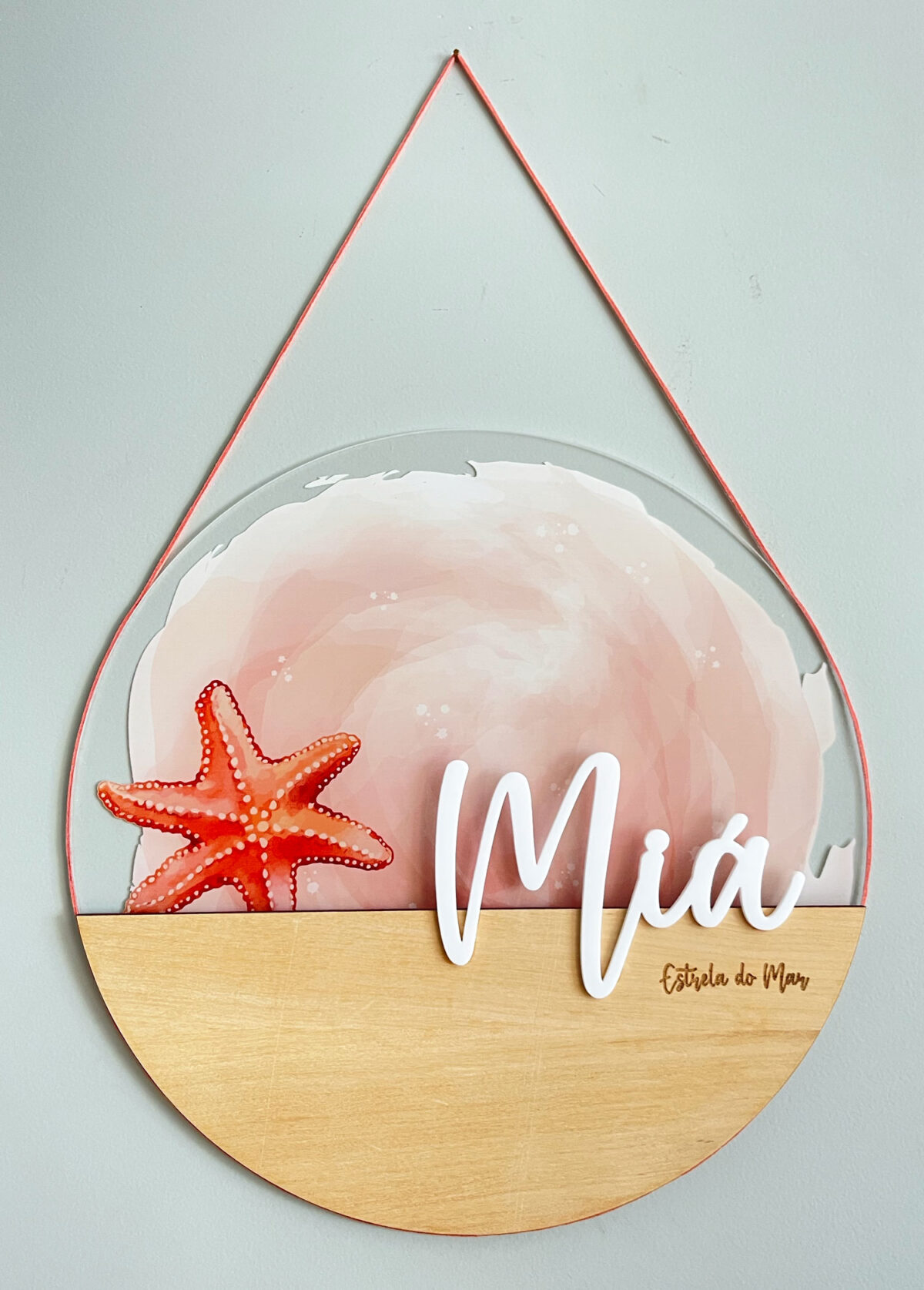 Porta Maternidade de Acrílico com Madeira Estrela do Mar