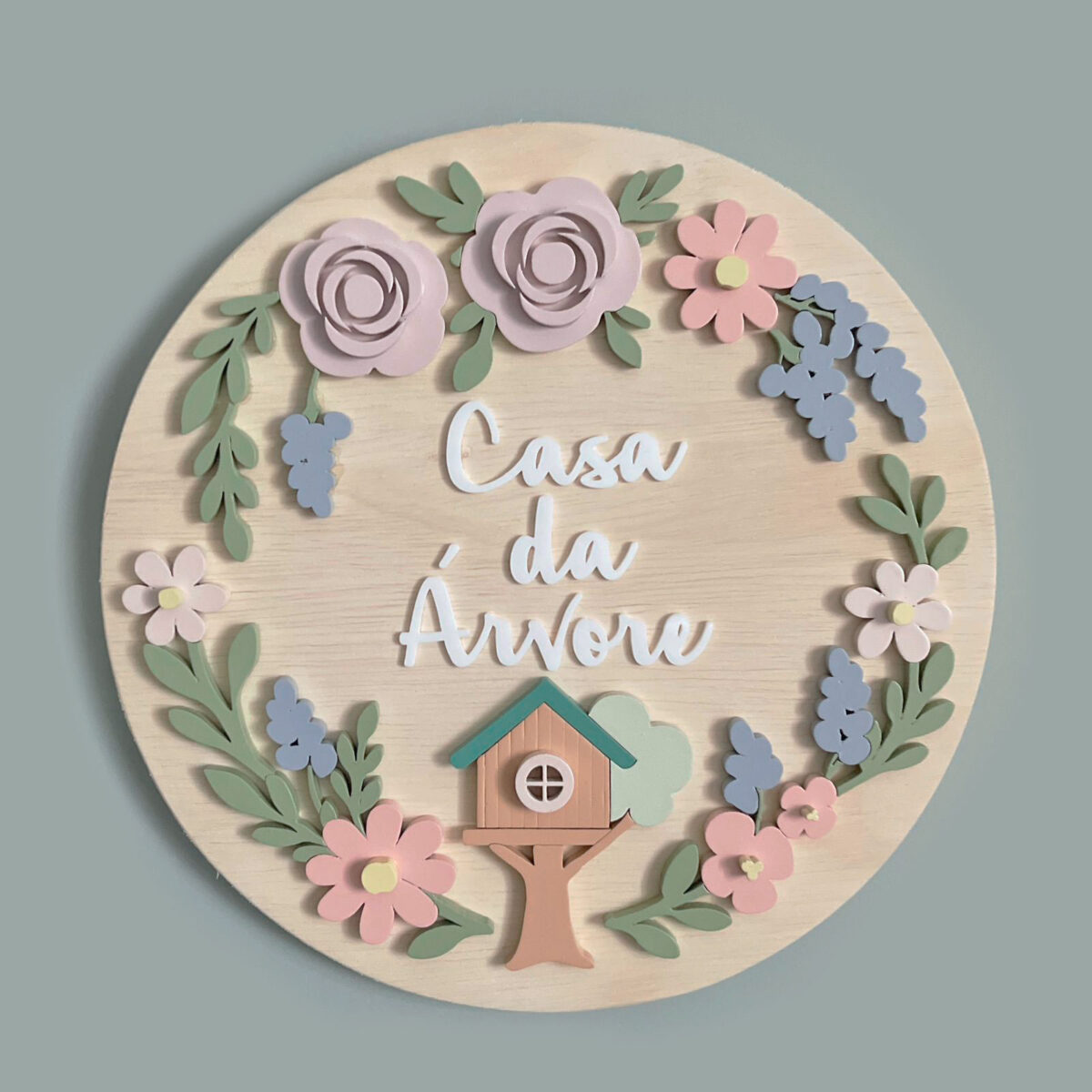 Porta Maternidade de Madeira 3D Casa da Árvore