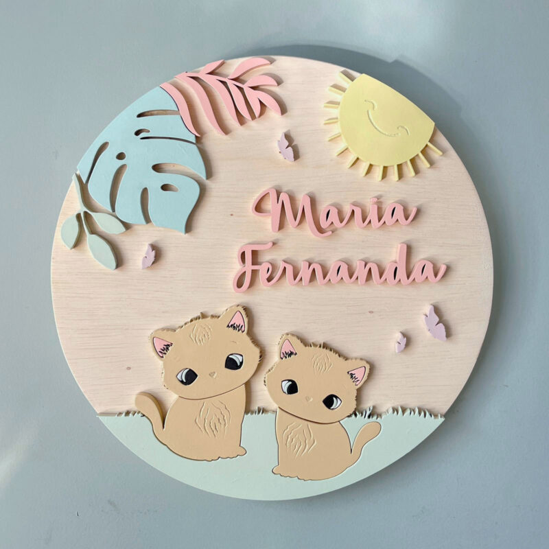 Porta Maternidade de Madeira 3D Gatos