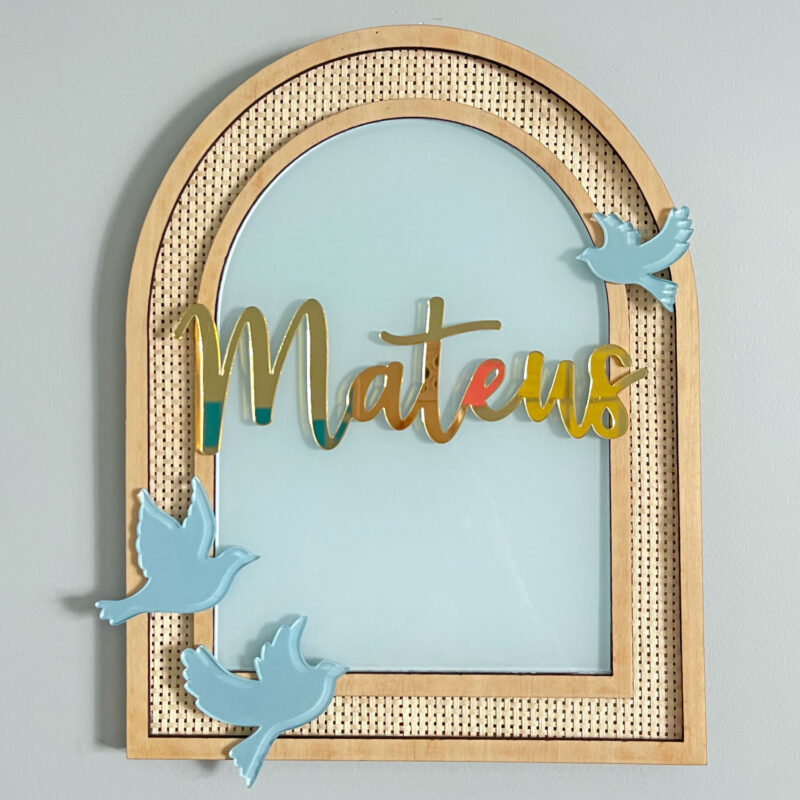 Porta Maternidade de Palha com Acrilico e Madeira Pássaros