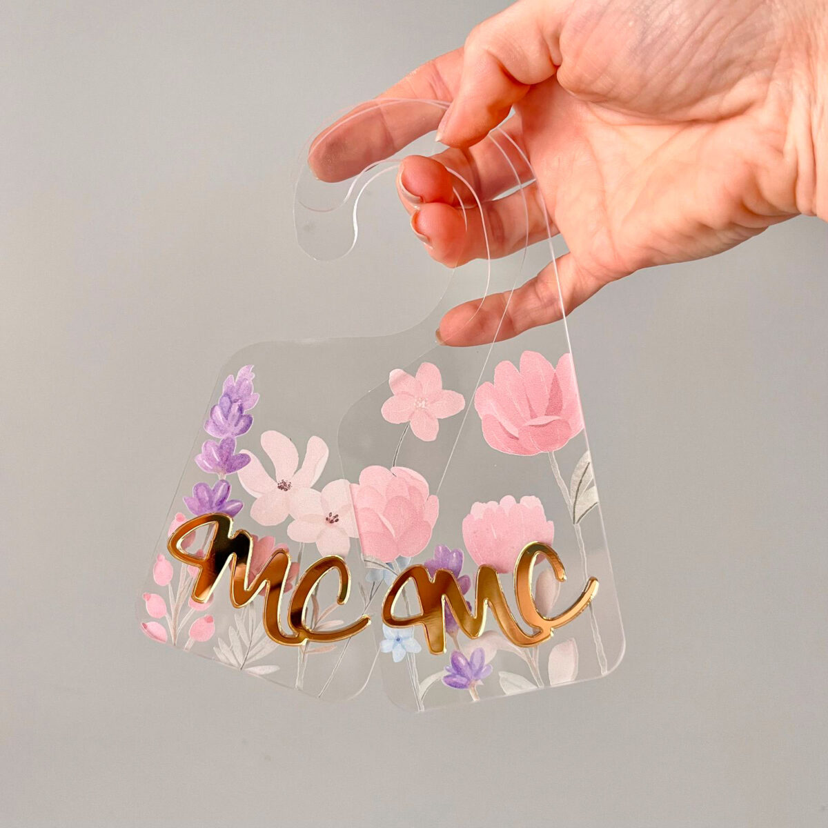 Separadores de Cabide Flores Campo Iniciais