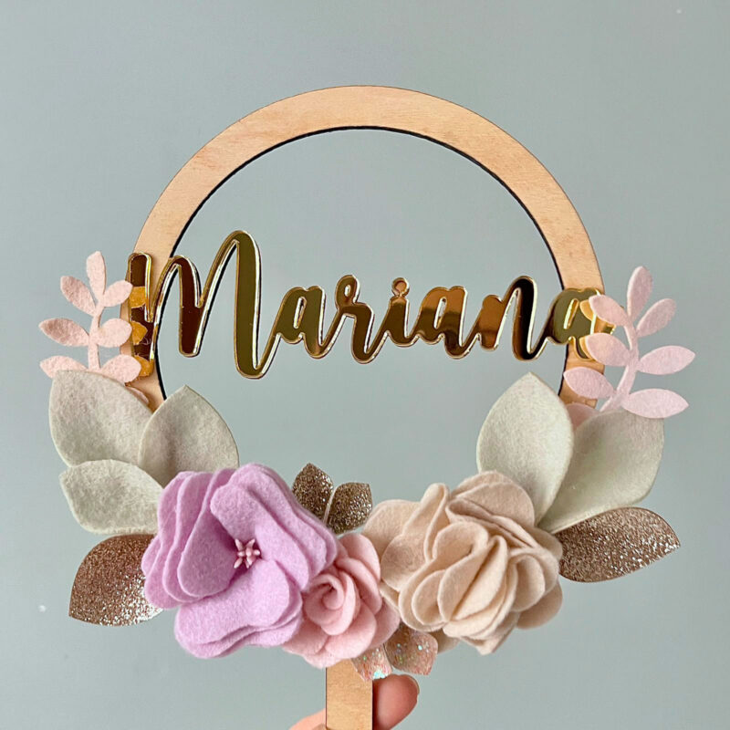 Topo de Bolo Flores Nome Lilás