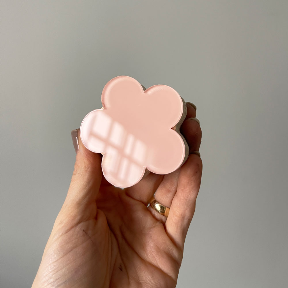 Gancho de Acrílico Flor Rosa