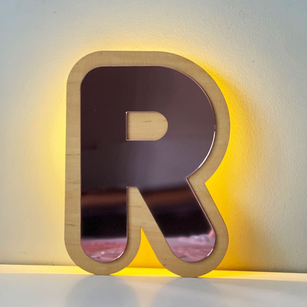 Enfeite Luminária Inicial - Letra R Espelhada