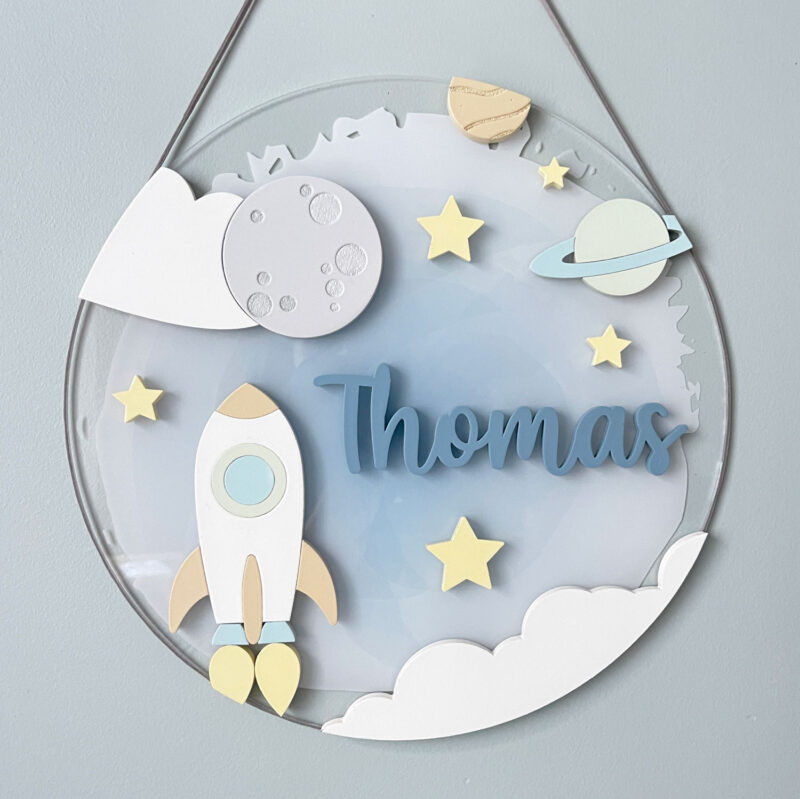 Porta Maternidade de Acrílico 3D Aquarela Foguete