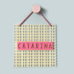 Porta Maternidade de Acrílico Aquarela Quadrada Xadrez Pink