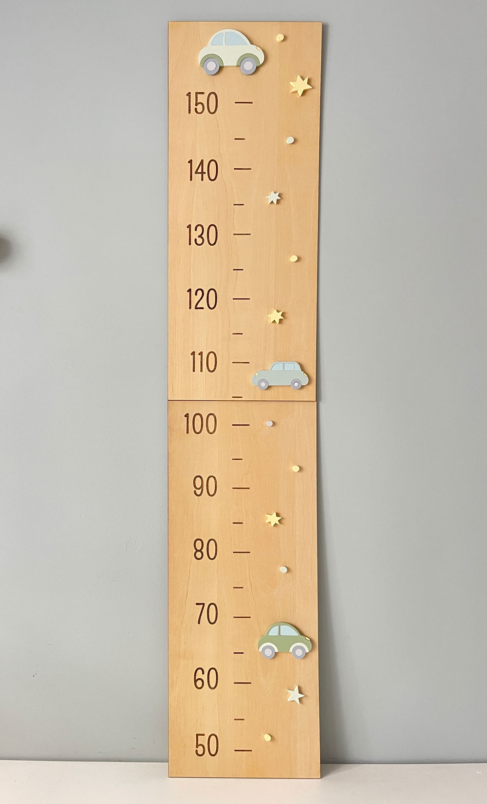 Régua de Crescimento Madeira Carros