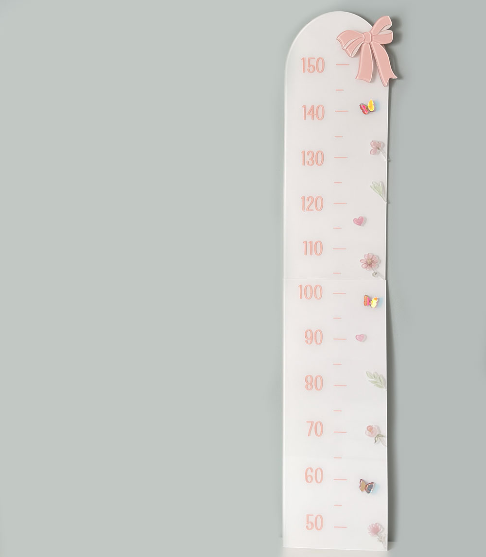 Régua Crescimento com Laço, Flores e Borboletas